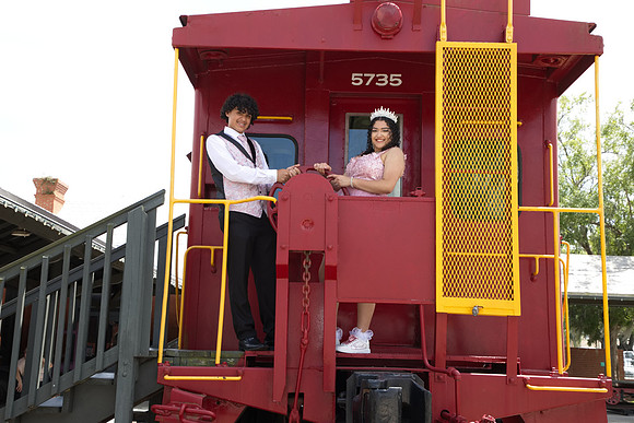 755A8383