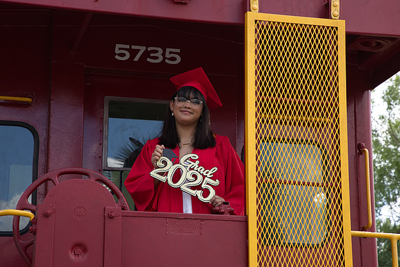 755A8390